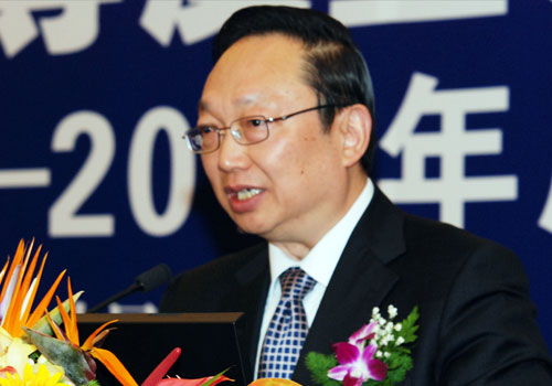 消費(fèi)維權(quán)專家、中消協(xié)原副秘書(shū)長(zhǎng)武高漢